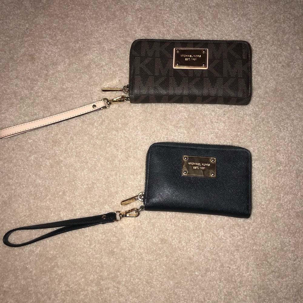 Michale Kors Wrist Wallets